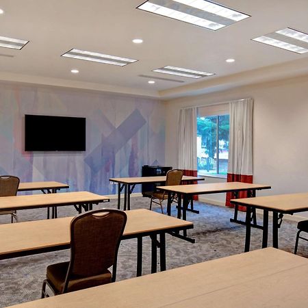 Hilton Garden Inn Portland/Beaverton Esterno foto