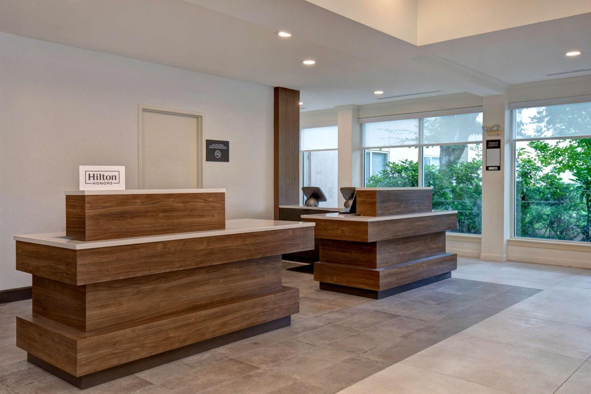 Hilton Garden Inn Portland/Beaverton Esterno foto